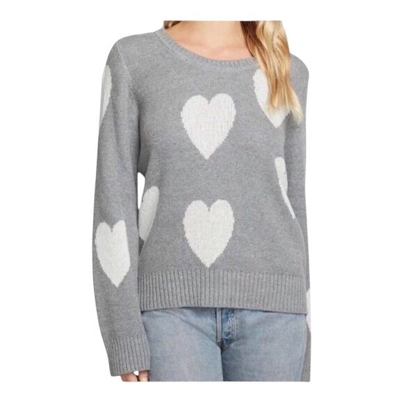 Chaser NWT Womens Gray White Hearts Knit Pullover Crewneck Sweater Cozy Chic MD - Picture 13 of 13